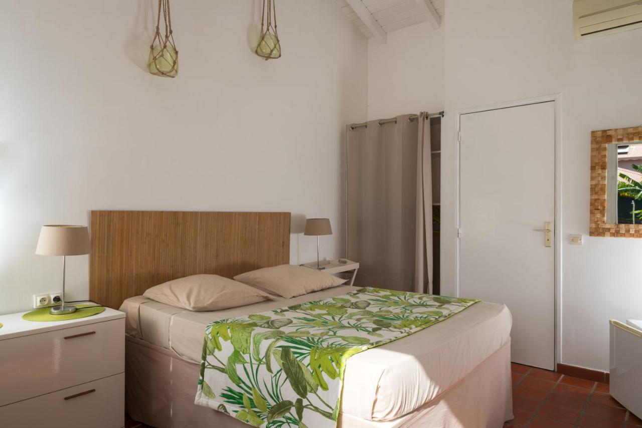 Hotel Les Bananiers Le Gosier  Dış mekan fotoğraf